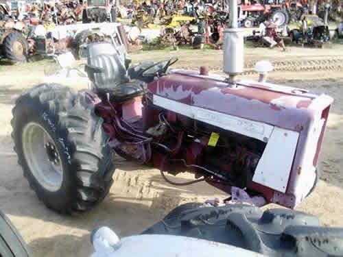 Used International 504 Tractor parts.