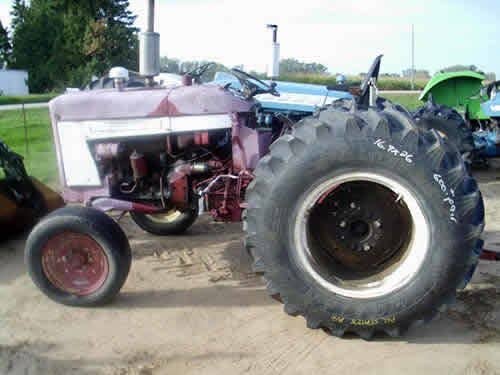 Used International 504 Tractor parts.