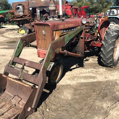 Used International 504 Tractor Parts