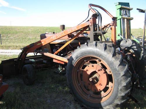 Used International 504 Tractor parts.
