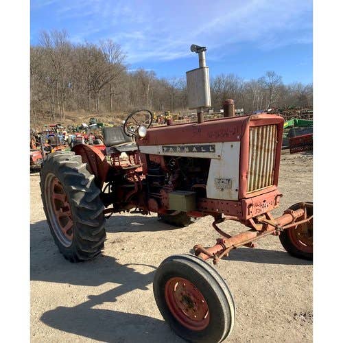 Used International 504 Tractor Parts Used International 504 Tractor Parts