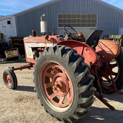 Used International 504 Tractor parts.