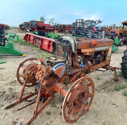 1962 Used International 504 Tractor parts.