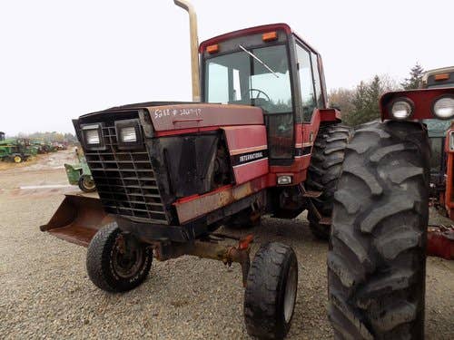 Used International 5288 Tractor parts.