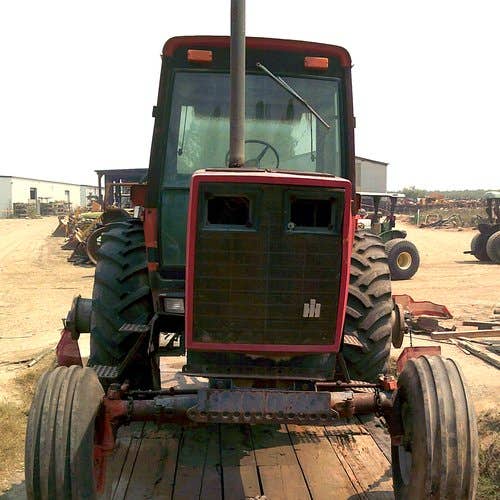 Used International 5288 Tractor parts.