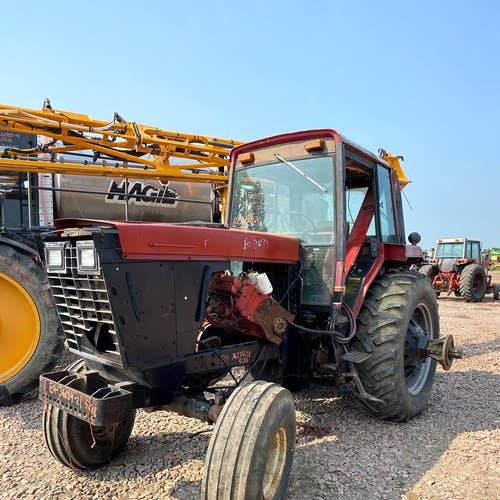 Used International 5288 Tractor parts.