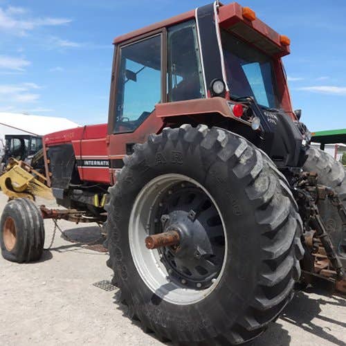Used International 5288 Tractor parts.