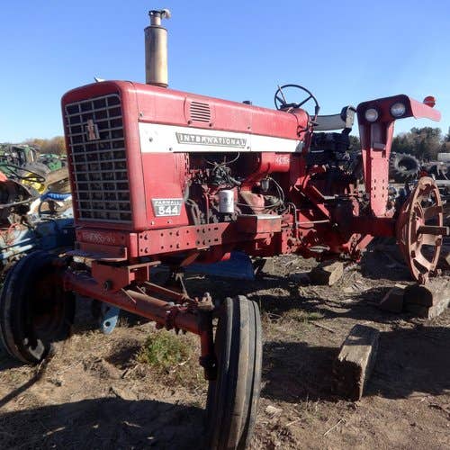 Used International 544 Tractor Parts Used International 544 Tractor Parts