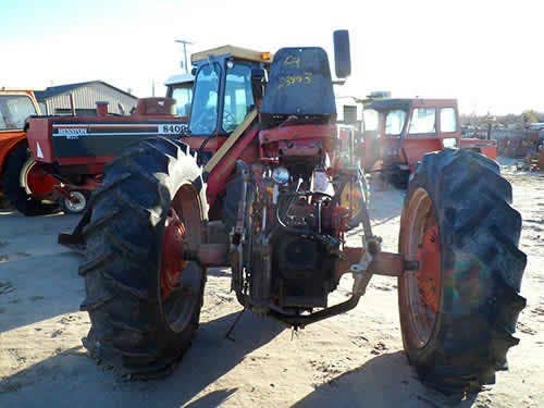 Used International 560 Tractor parts.