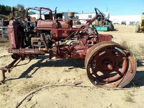 Used International 560 Tractor parts.