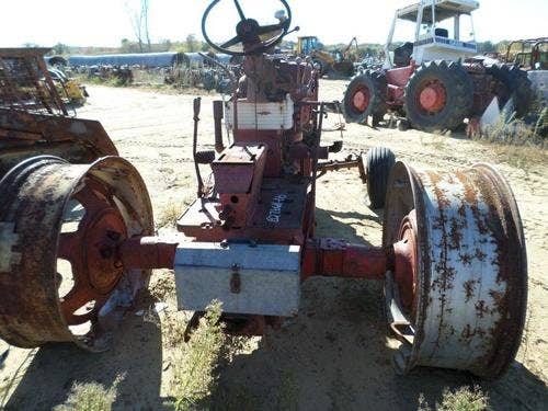 Used International 560 Tractor parts.