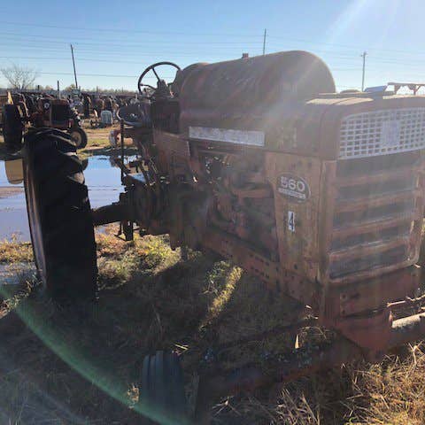 Used International 560 Tractor parts.