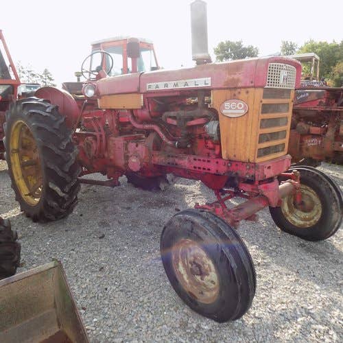 Used International 560 Tractor parts.