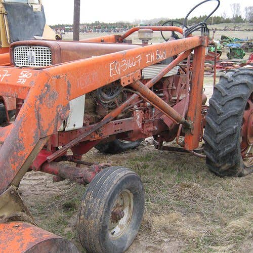 Used International 560 Tractor parts.