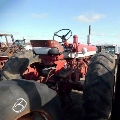 Used International 560 Tractor parts.