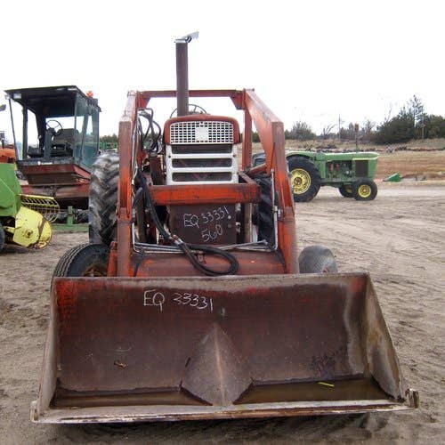 Used International 560 Tractor parts.