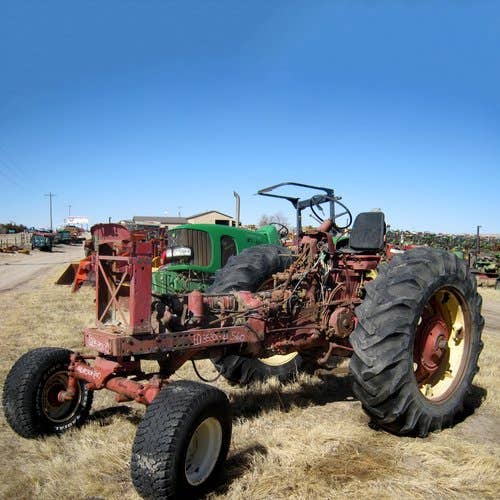 Used International 560 Tractor parts.