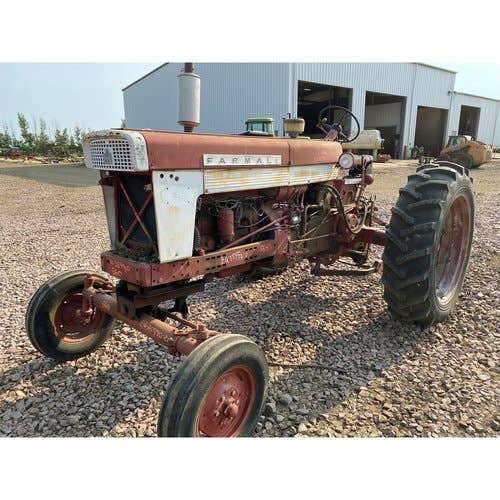 1958 Used International 560 Tractor parts.
