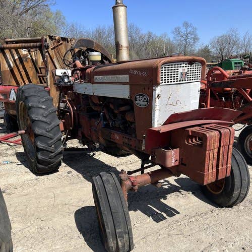 Used International 560 Tractor parts.