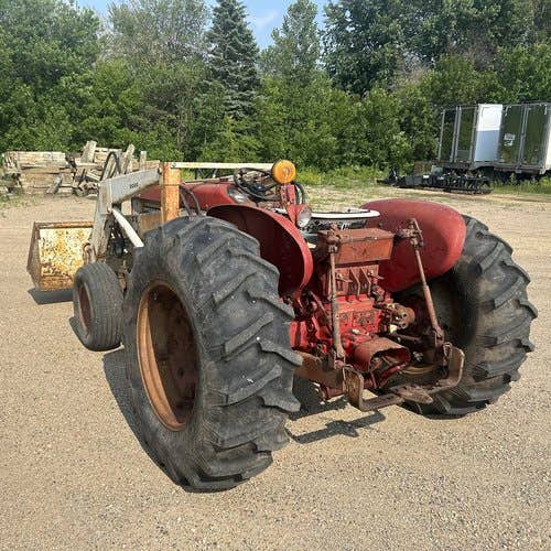 Used International 606 Tractor parts.