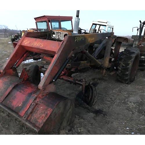 1976 Used International 666 Tractor parts.