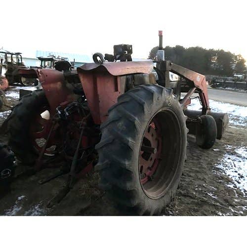 1976 Used International 666 Tractor parts.