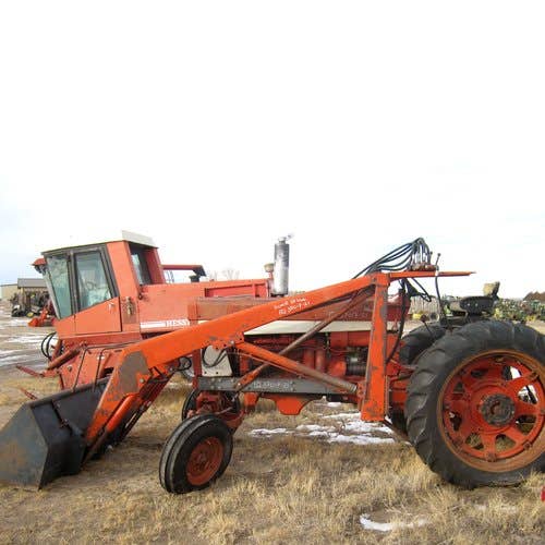 Used International 666 Tractor Parts Used International 666 Tractor Parts