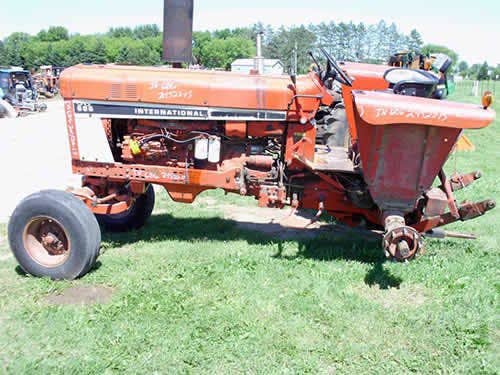Used International 686 Tractor parts.