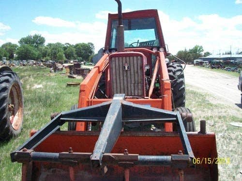 3917 Used International 706 Tractor parts.