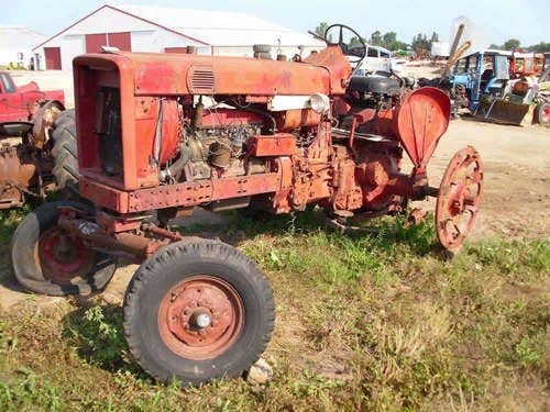 Used International 706 Tractor parts.