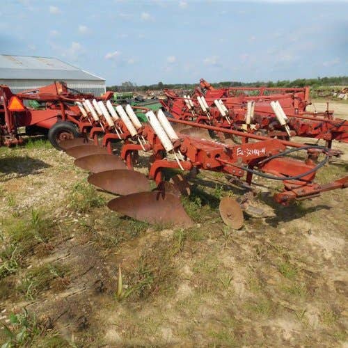 Used International 710 Tillage Parts Used International 710 Tillage Parts
