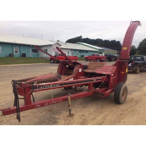 Used International 781 Harvester parts.