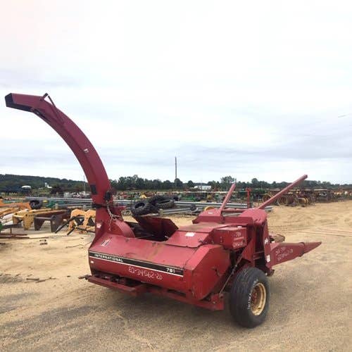 Used International 781 Harvester parts.