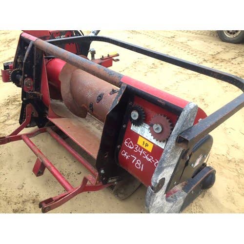 Used International 781 Harvester parts.