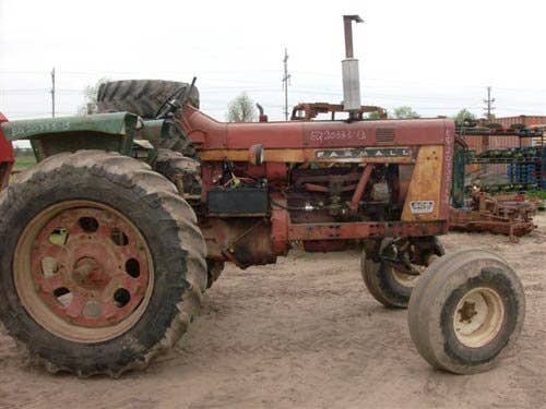 Used International 806 Tractor parts.