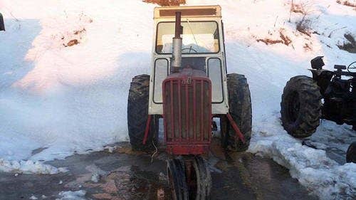 Used International 806 Tractor parts.