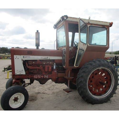 Used International 806 Tractor Parts