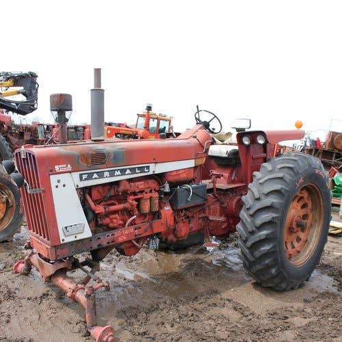 Used International 806 Tractor Parts Used International 806 Tractor Parts