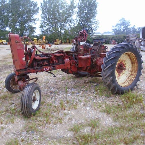 Used International 806 Tractor parts.