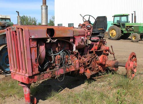 1967 Used International 806 Tractor parts.
