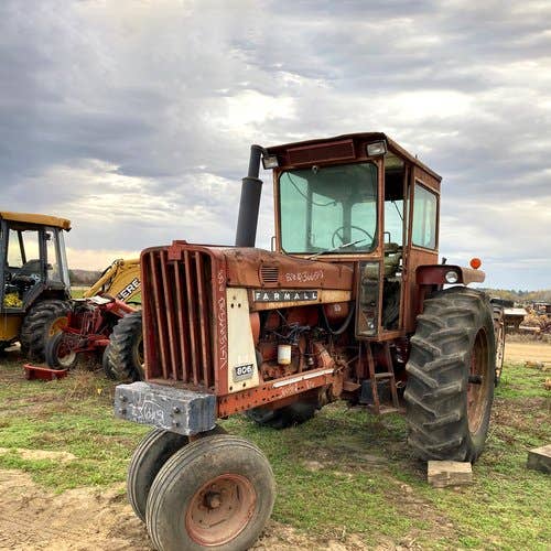 Used International 806 Tractor parts.