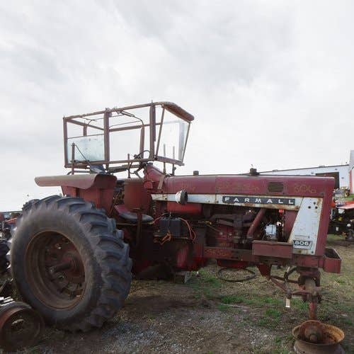 Used International 806 Tractor Parts Used International 806 Tractor Parts