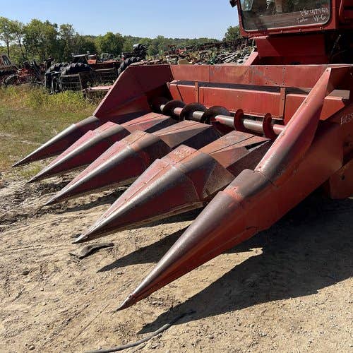 Used International 844 Header Parts Used International 844 Header Parts