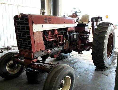 1967 Used International 856 Tractor parts.