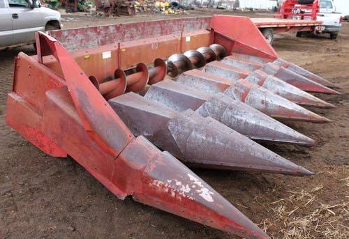 Used International 863 Header parts.