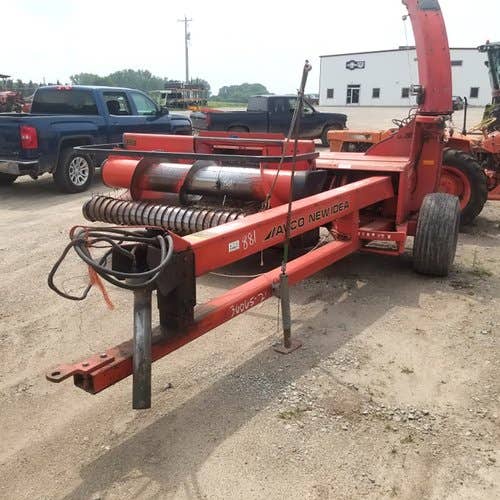 Used International 881 Harvester parts.