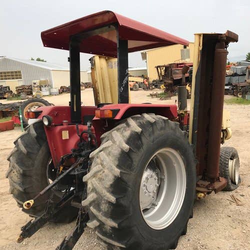 Used International 885 Tractor parts.