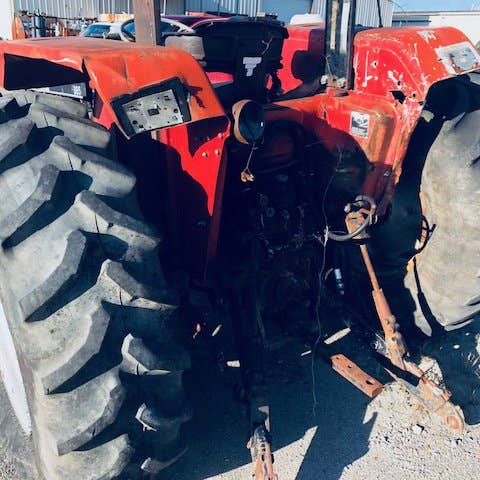 Used International 885 Tractor parts.