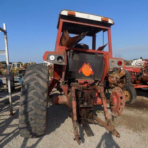 Used International 886 Tractor parts.