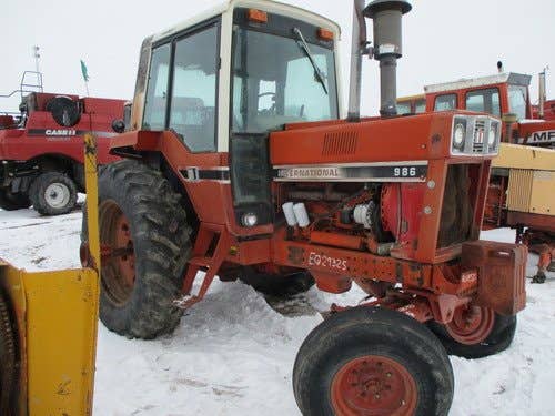 Used International 986 Tractor parts.